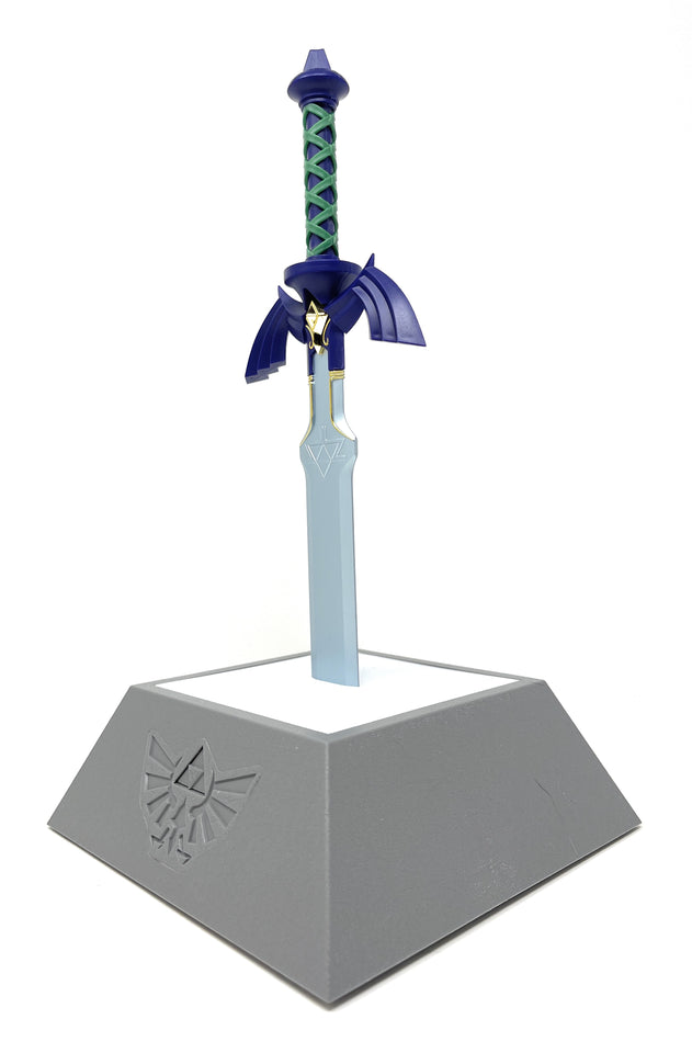 The Legend of Zelda Master Sword LED Light.9